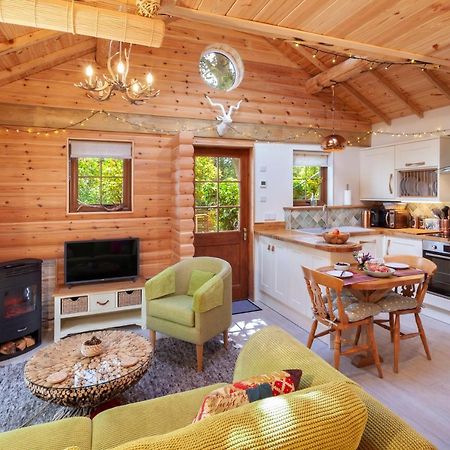 Porthole Log Cabin Minehead Eksteriør billede