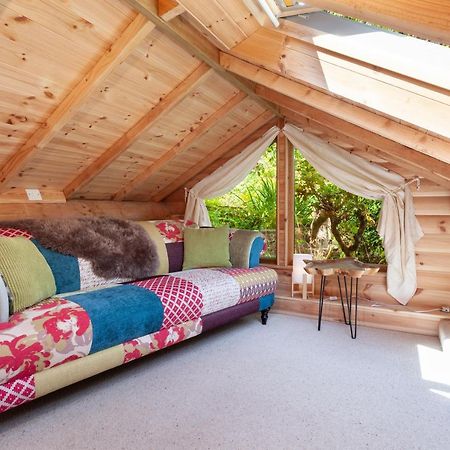 Porthole Log Cabin Minehead Eksteriør billede